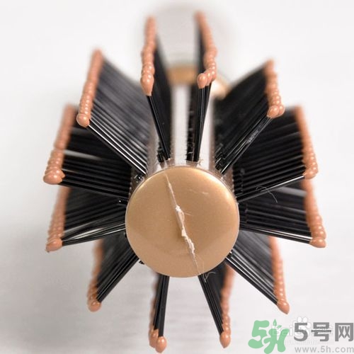愛掉頭發用什么梳子好?哪種梳子不容易掉頭發