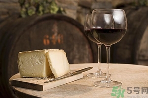 葡萄酒什么時(shí)候過濾？自制葡萄酒多久可以過濾？