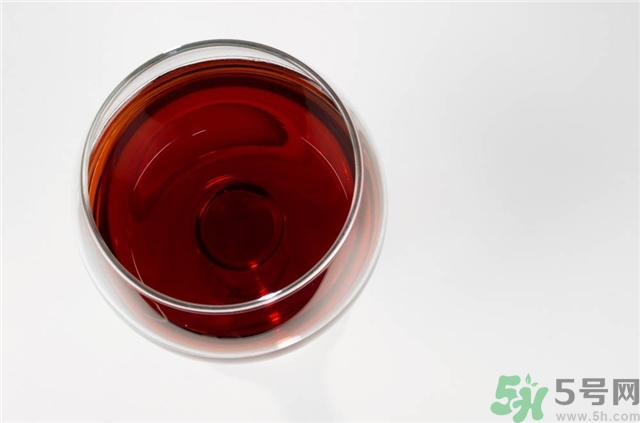 葡萄酒不能和什么一起吃？葡萄酒和什么食物相克？