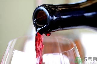 葡萄酒什么時(shí)候過濾？自制葡萄酒多久可以過濾？