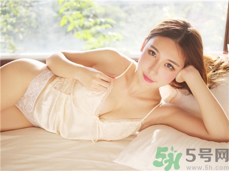 處女第一次緊張怎么辦？處女第一次都會出血嗎？