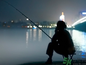 十月份還能夜釣嗎？十月份適合夜釣嗎？