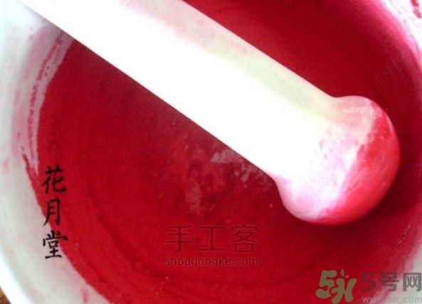 胭脂怎么用？胭脂的功效作用