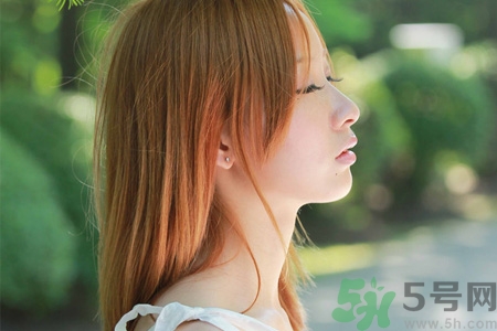 去醫(yī)院打耳洞掛什么科？去醫(yī)院打激光耳洞多少錢？