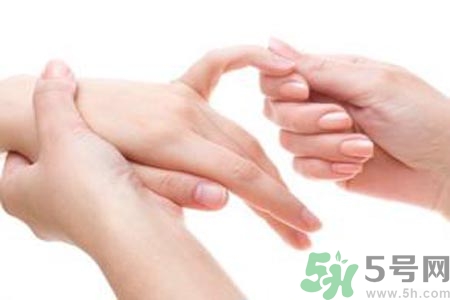 擦護手霜能預防凍瘡嗎？手長凍瘡擦什么護手霜比較好？