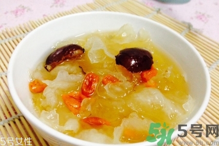 冬天喝什么湯？冬天喝什么湯能暖身體？