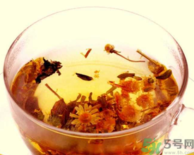 桂花茶和玫瑰花能一塊泡水喝嗎？桂花和玫瑰花一起喝有什么功效？