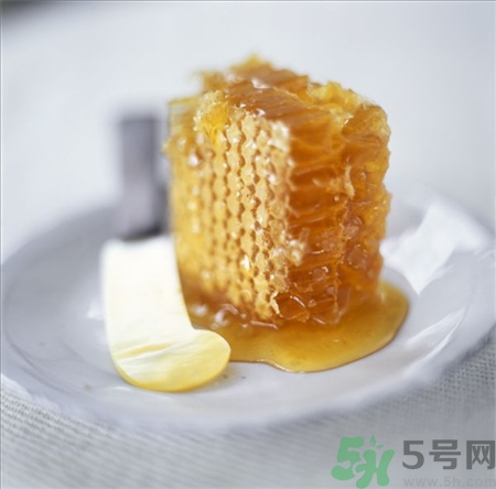 蜂巢的營養價值 蜂巢的功效與作用