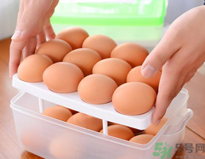 雞蛋可以放冰箱嗎？雞蛋放冰箱能保存多久？