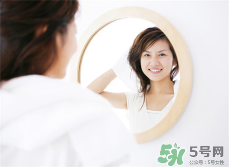 洗手液可以洗頭發嗎?洗手液洗頭發好嗎?