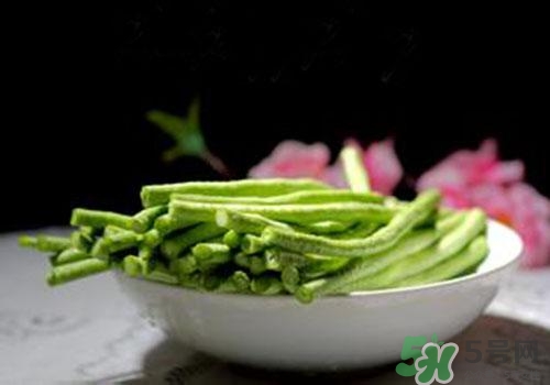 豇豆沒炒熟有毒嗎？吃沒炒熟的豇豆中毒怎么辦？