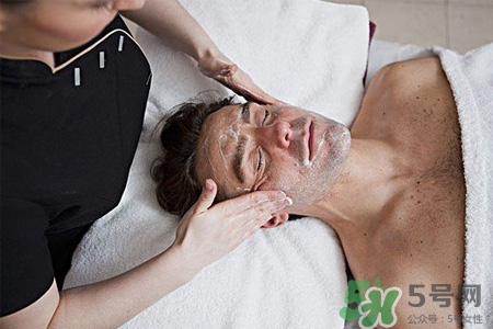 男人臉上酒刺怎么去掉?臉上長酒刺是怎么回事? 男人臉上酒刺怎么去掉?臉上長酒刺是怎么回事?