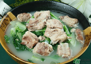 排骨可以和什么一起燉湯？排骨和什么一起燉好吃？