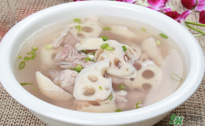 排骨湯可以隔夜喝嗎？隔夜的排骨湯還能喝嗎？