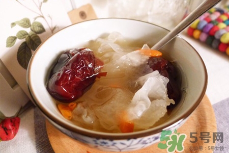 小孩能吃銀耳紅棗湯嗎？寶寶可以喝銀耳紅棗湯嗎？