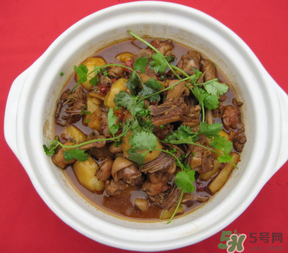 鴨肉可以和土豆一起煮嗎？鴨肉和土豆能一起吃嗎？