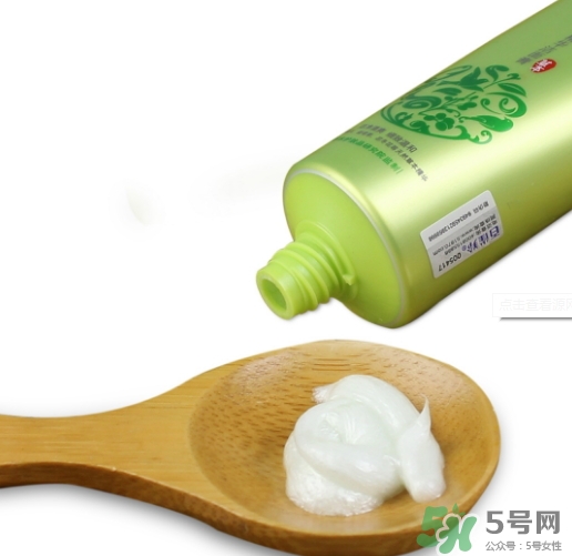 潔面膏和潔面乳的區別 潔面膏的功效作用