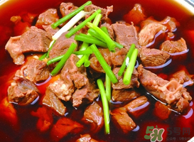 燉牛肉放什么容易爛？牛肉怎么燉好吃又爛？