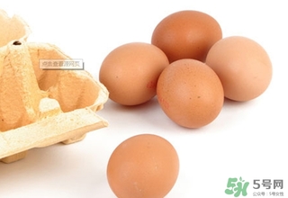 笨雞蛋和普通雞蛋營(yíng)養(yǎng)價(jià)值一樣嗎？笨雞蛋和普通雞蛋的區(qū)別