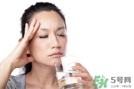 女人血?dú)獠蛔愕谋憩F(xiàn)有哪些？女人血?dú)獠蛔阍趺崔k？
