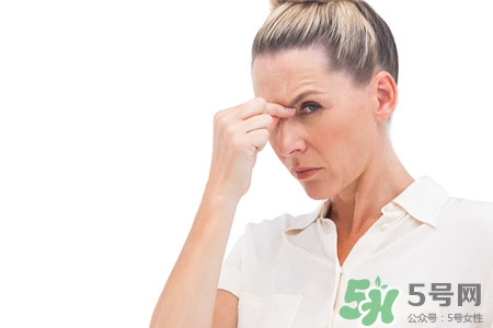 女人血?dú)獠蛔愕谋憩F(xiàn)有哪些？女人血?dú)獠蛔阍趺崔k？