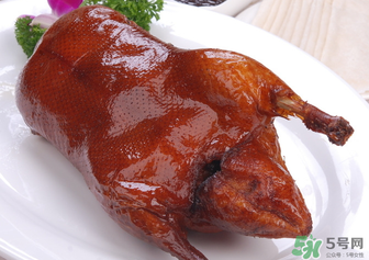 北京烤鴨可以帶上飛機(jī)嗎？坐飛機(jī)可以帶北京烤鴨嗎？
