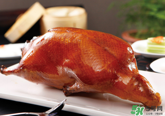 吃烤鴨會(huì)長胖嗎？晚上吃烤鴨會(huì)胖嗎？