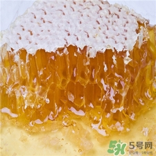 蜂巢蜜的營養價值 巢蜜的功效與作用