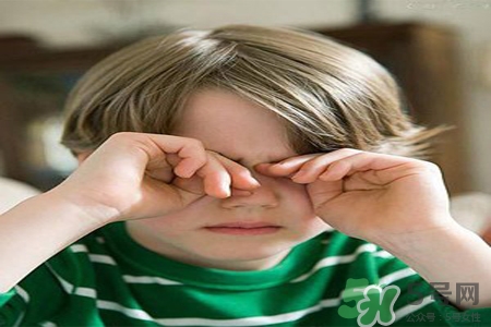 孩子為什么老眨眼睛？孩子總眨眼睛怎么回事？