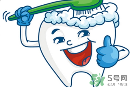 坐月子刷牙怎么辦？坐月子可以用漱口水嗎？