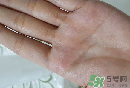 溫碧泉3號水適合什么年齡?什么膚質?
