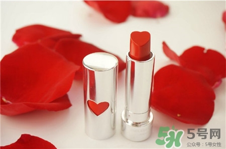 kiko情人節限定口紅色號 kiko心形口紅試色