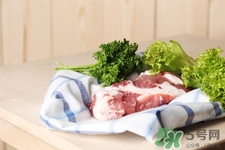生肉可以用淘米水洗嗎？生肉用淘米水洗干凈嗎？