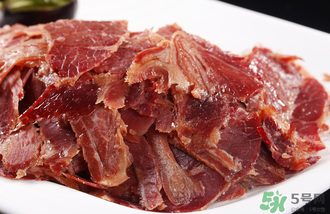 熟羊肉可以冷凍嗎？熟牛肉放冷藏還是冷凍？