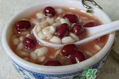 冬天可以喝紅豆薏米粥嗎？冬天喝紅豆薏米粥好嗎？