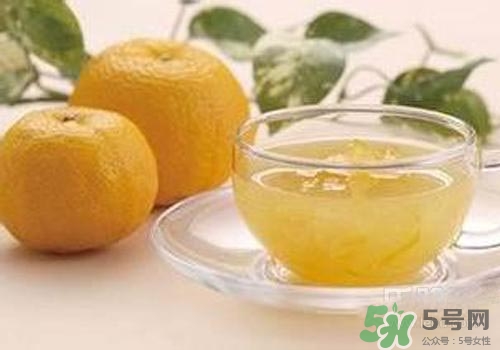 懷孕可以喝蜂蜜柚子茶嗎？蜂蜜柚子茶孕婦可以喝嗎？