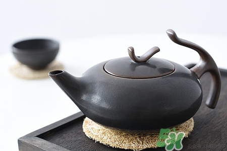 鐵觀音是烏龍茶的一種嗎?鐵觀音和烏龍茶的區別