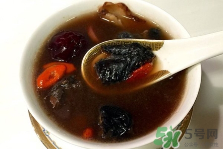 睡眠不好喝什么湯好？失眠喝什么湯好？