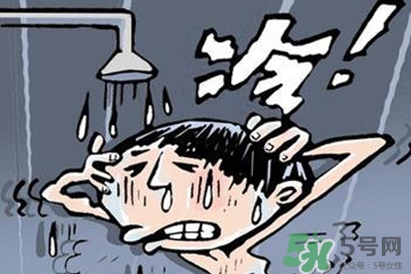 冬天可以洗冷水澡嗎？冬季洗冷水澡有養生防病作用