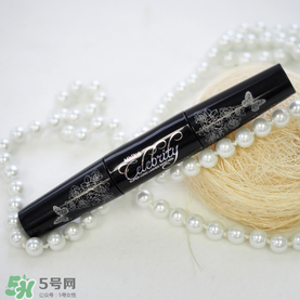 mistine4d睫毛膏紅管黑管區別 mistine睫毛膏黑管和紅管哪個好？