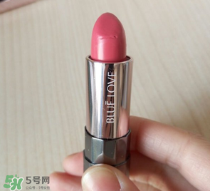 藍(lán)色之戀口紅有毒嗎？藍(lán)色之戀口紅安全嗎？