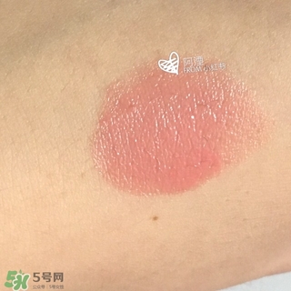 美寶蓮好氣色輕唇膏哪個顏色好看？美寶蓮好氣色輕唇膏試色