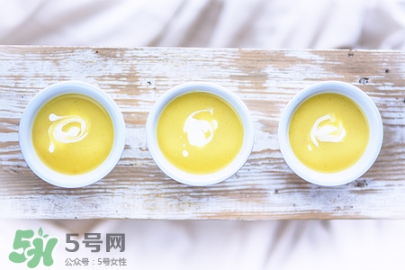 雙皮奶是酸奶嗎?雙皮奶和酸奶的區別