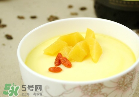 牛奶燉蛋的營養價值 牛奶燉蛋的功效與作用及做法