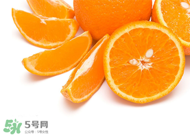 橙子吃多了會怎么樣？橙子吃多了皮膚會變黃嗎？