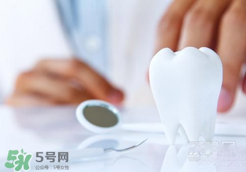 拔牙可以瘦臉嗎？拔牙會引起臉型變化嗎？