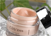 olay多效優越眼部精華霜好用嗎?玉蘭油多效優越眼霜功效
