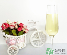 女生適合喝什么酒？什么酒適合女生喝？