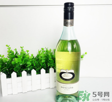 女生適合喝什么酒？什么酒適合女生喝？