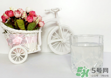 女生適合喝什么酒？什么酒適合女生喝？
